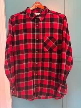 Northeast Outfitters | Men's Red and Black Plaid Flannel Shirt | Size 2XL